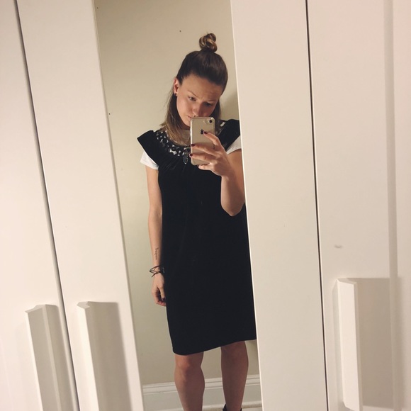 French’s velvet dress - Picture 3 of 5